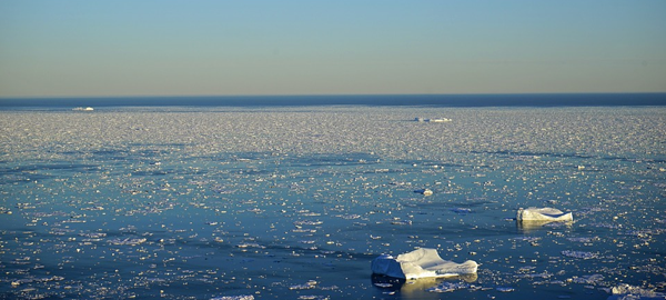 El cambio climático acelera el deshielo en Groenlandia