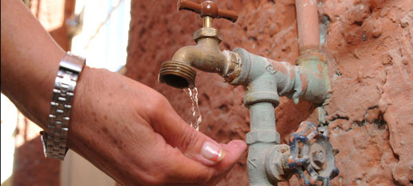 La sequía maltrata a los pueblos con escasez de agua