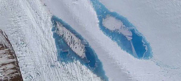 Alarma ante la formación de lagos azules en la Antártida