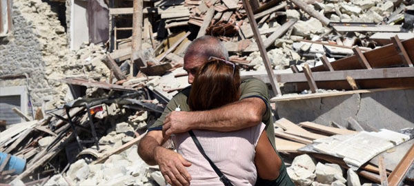 Ascienden a 247 los muertos por el terremoto en Italia