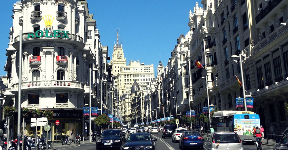 El tráfico de vehículos por La Gran Vía de Madrid se reducirá desde el 1 de diciembre hasta el 7 de enero