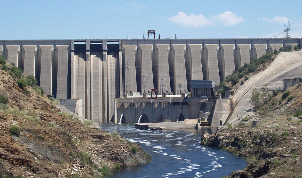 Las empresas del agua piden al Gobierno planes hidrológicos reales e inversión